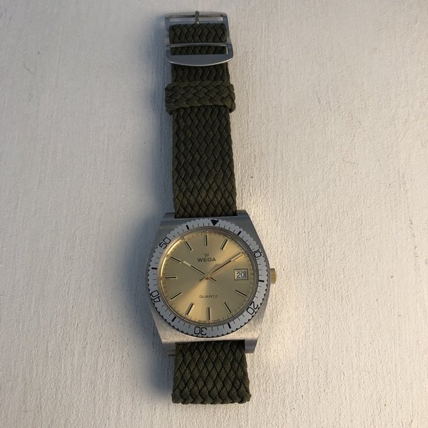 stylische NOS 80er-Jahre WEGA Swiss Made Uhr im Taucher-Stil